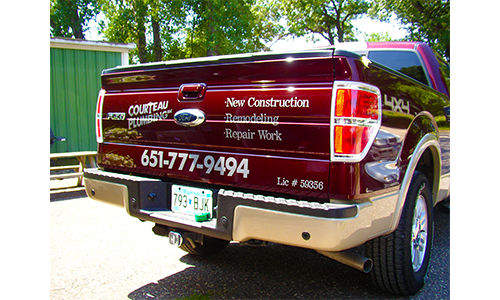 Tailgate graphics for trucks & trailers